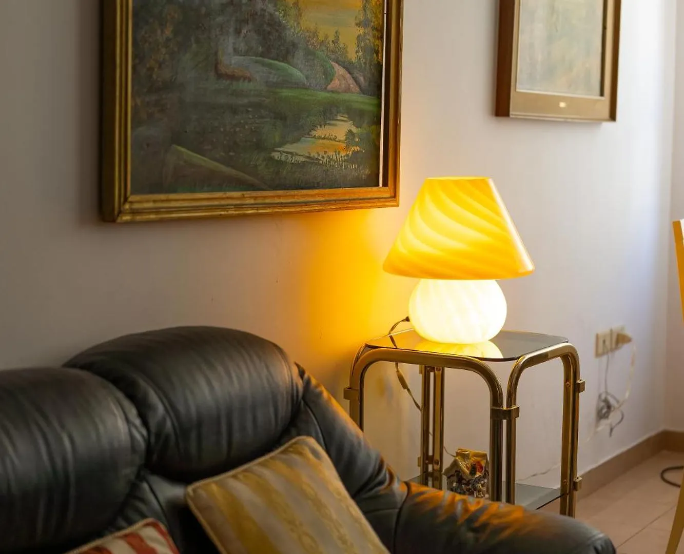 Vintage Blloku Apartment Tirana