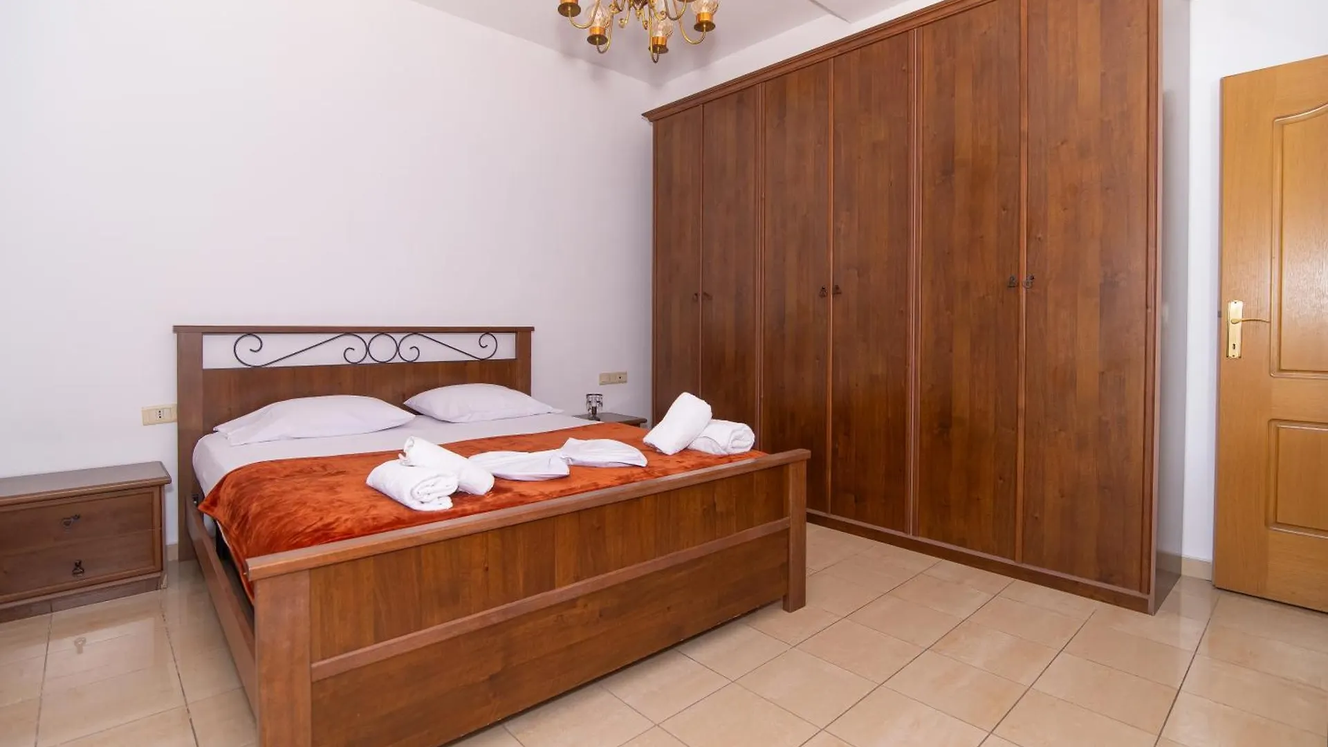 Vintage Blloku Apartment Tirana