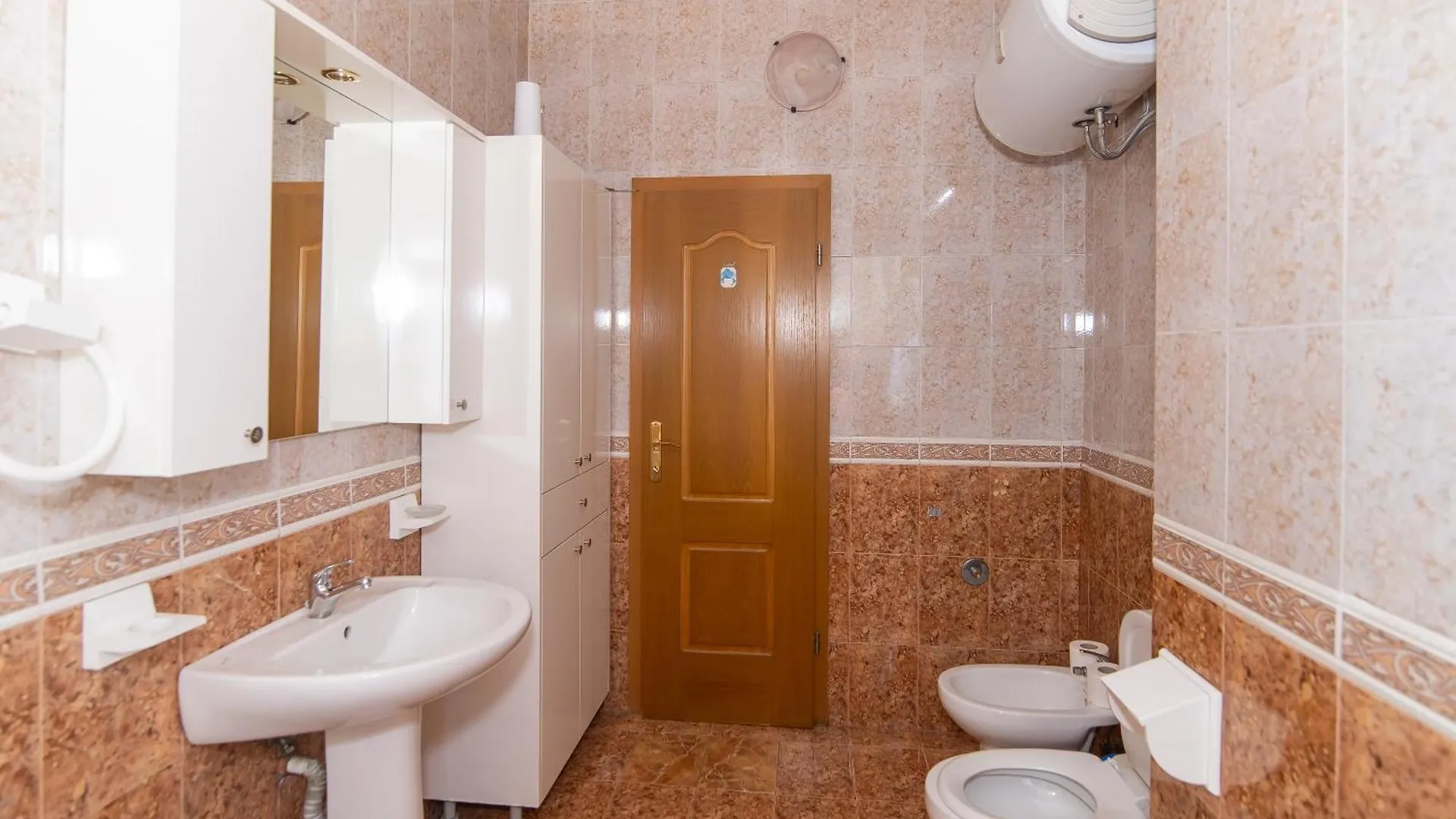 Vintage Blloku Apartment Tirana
