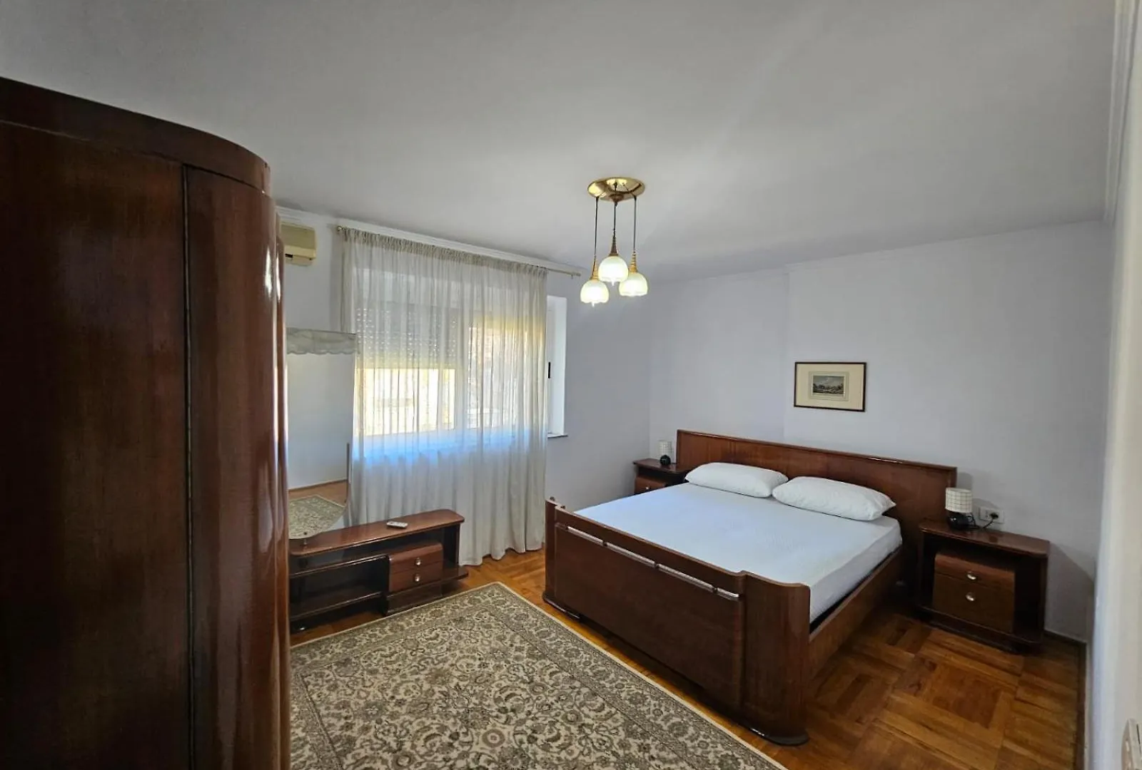 Vintage Blloku Apartment Tirana
