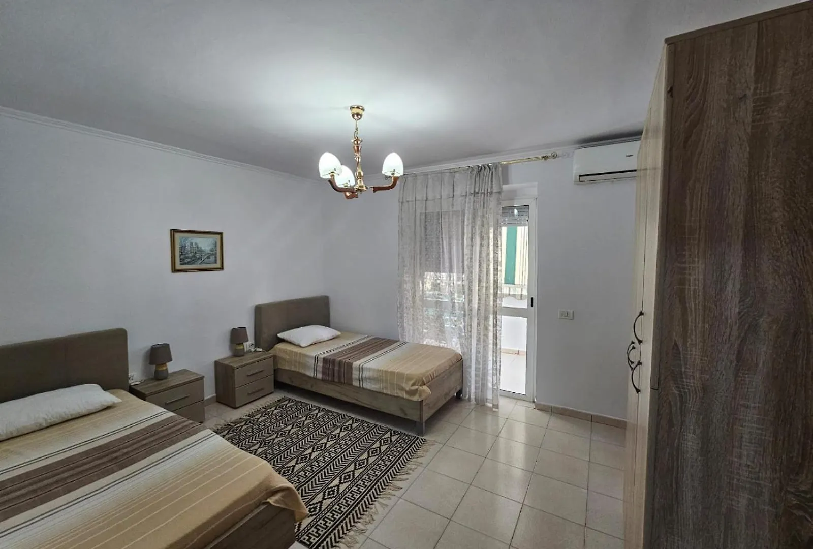 Vintage Blloku Apartment Tirana 0*,